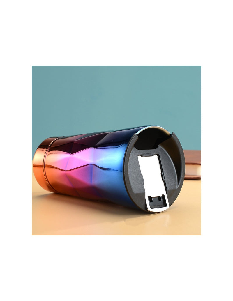 Copo Térmico com Design Metalizado e Tampa Reutilizável